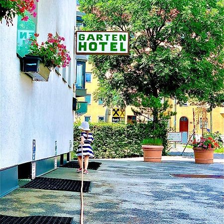 Gartenhotel Garni Pension B&B Инсбрук Экстерьер фото