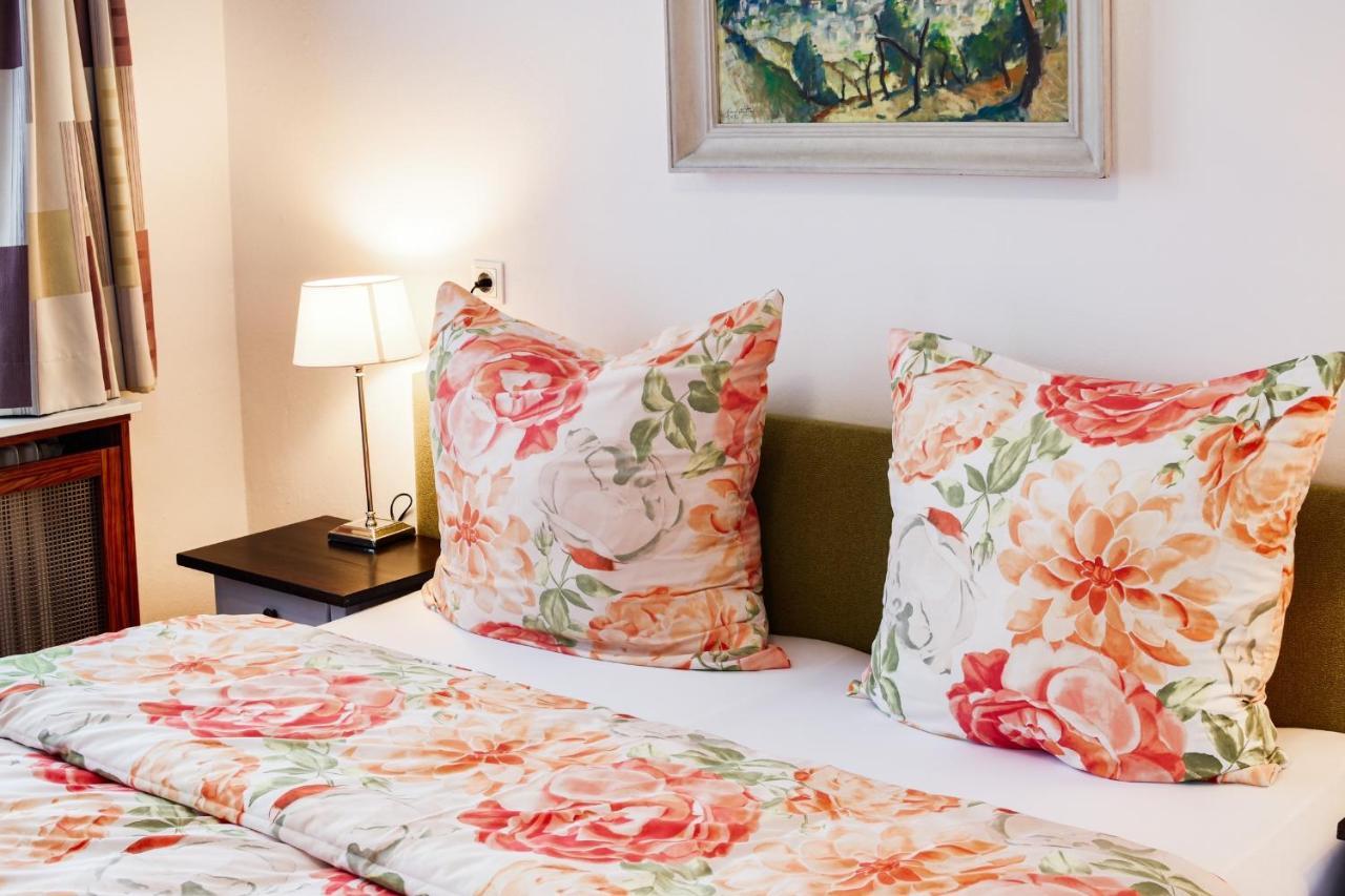 Gartenhotel Garni Pension B&B Инсбрук Экстерьер фото